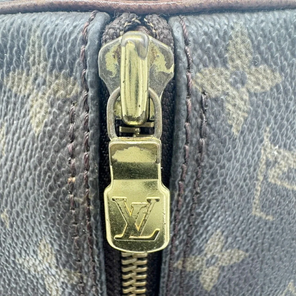 LOUIS VUITTON Authentic Brown Monogram Papillon 30 Pouch - Picture 10 of 16